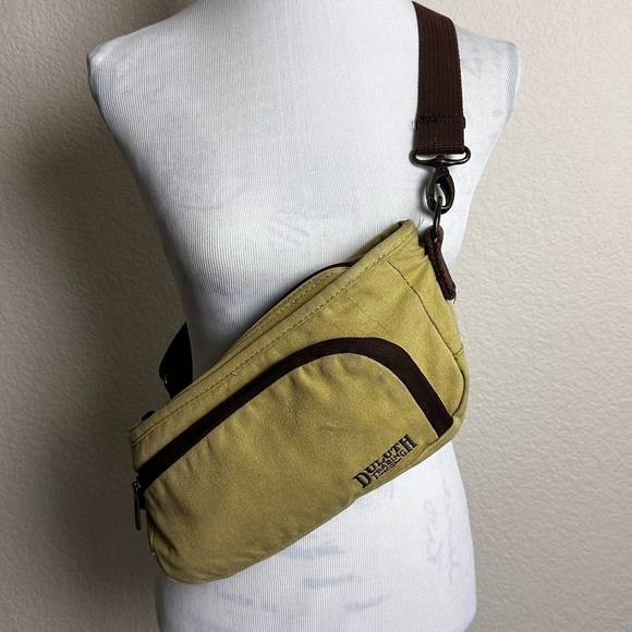 Duluth Trading Company Belt Bag Fanny Pack Crossbody Bag Mustard Yellow - Picture 1 of 12